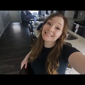 Meet your Posher, Harm